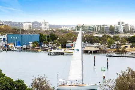 Point Cartwright Penthouse - Ocean And River Views Buddina 0*,