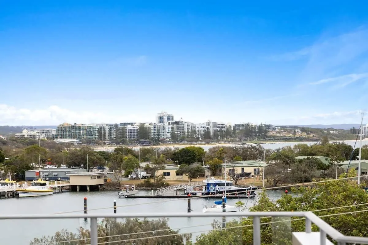 Point Cartwright Penthouse - Ocean And River Views Buddina Australien