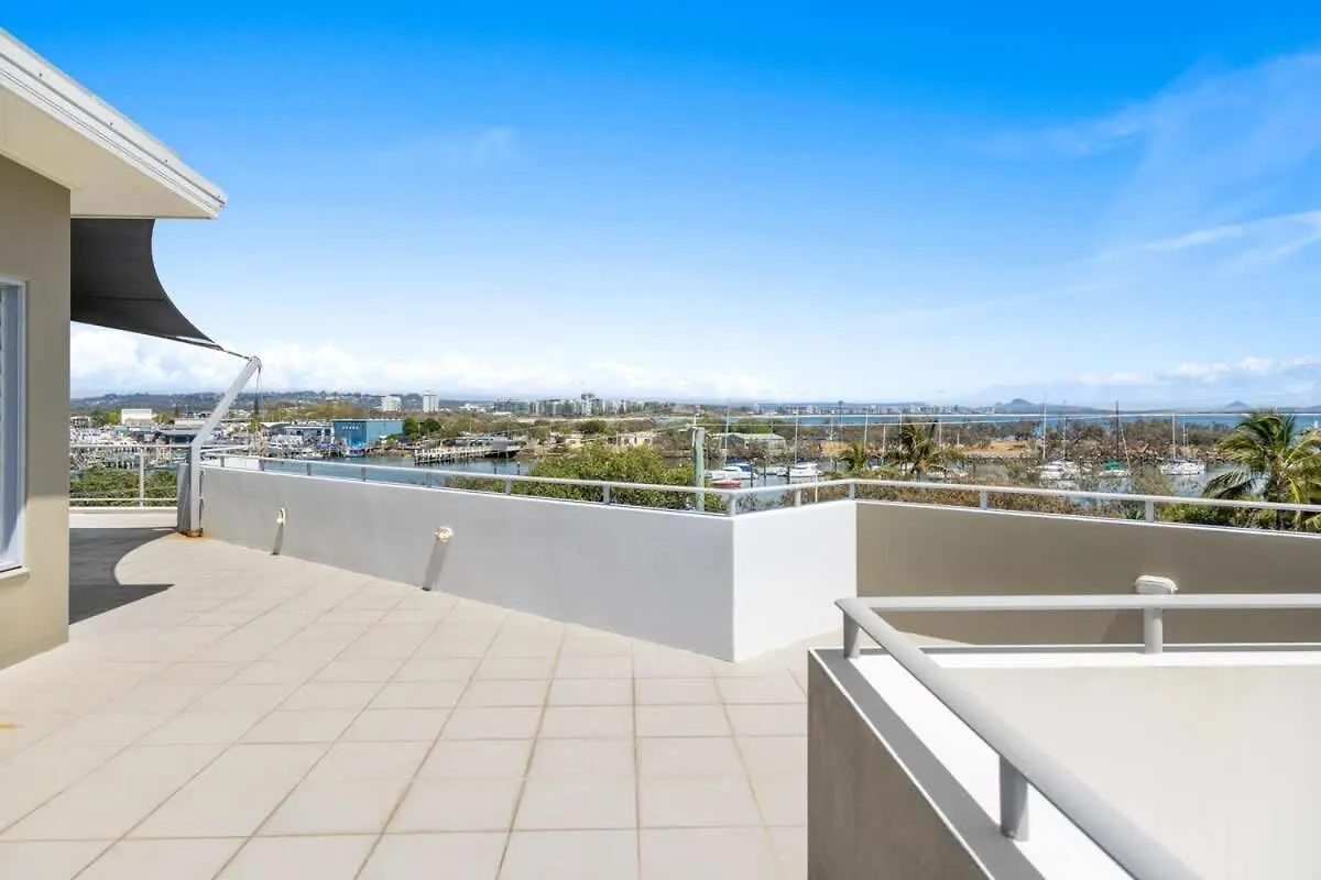 Apartment Point Cartwright Penthouse - Ocean And River Views Buddina Australia