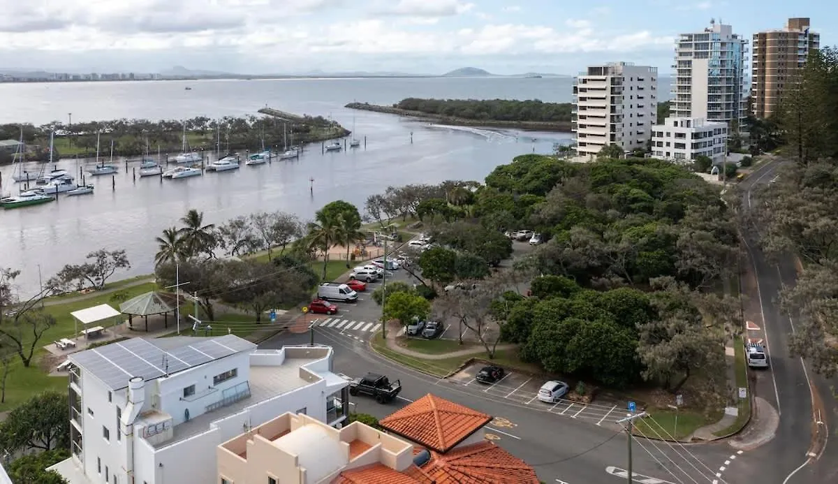 Apartment Point Cartwright Penthouse - Ocean And River Views Buddina Australia