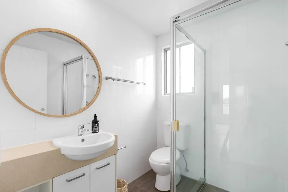 Point Cartwright Penthouse - Ocean And River Views Buddina