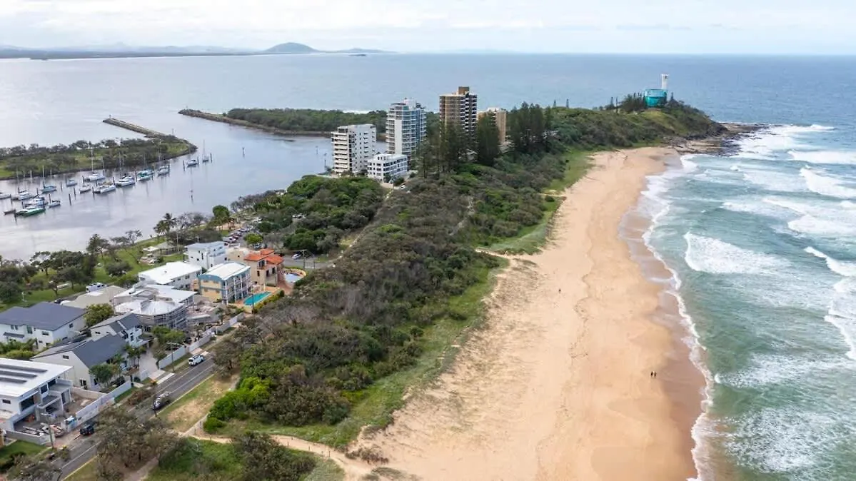 Point Cartwright Penthouse - Ocean And River Views Buddina Apartment